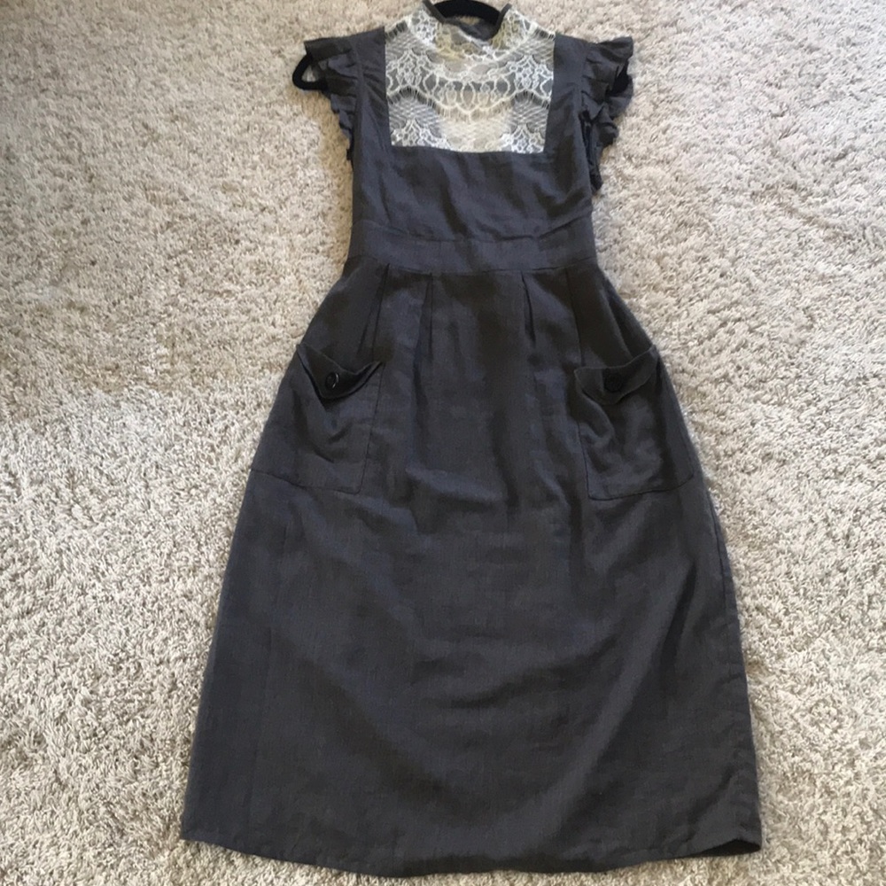 BORNE adorable gray dress with high neck and lace top. Size 8